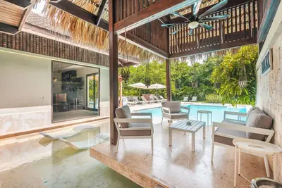 Image de Mesmerizing villa with jacuzzi\/maid\/ in Cap Cana