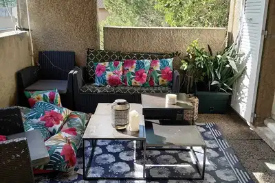 Image de A 15 min de Marseille ou de Cassis, Logement  avec terrasse et parking