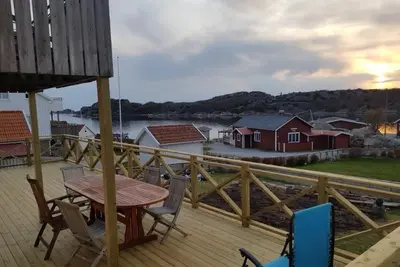 Image de Amazing home in Hamburgsund with 4 Bedrooms