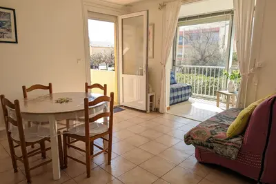 Image de Appartement T2 lumineux 40m2, 4 personnes, 150m de la plage, bien équipé et proche loisirs