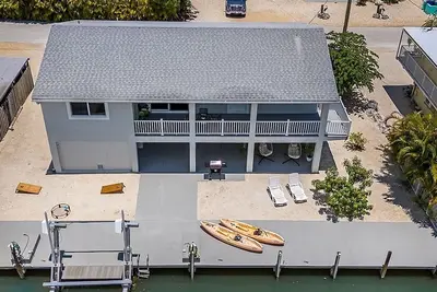 Take it Keysie, Waterfront House