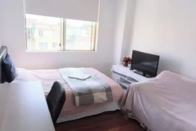 Image de Darling Harbour 3 quiet Rooms apartment. firework view.