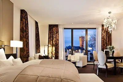 Image de Parkresidenz Junior Suite Inkl. Frühstück - Relais & Châteaux Hotel Burg Schwarzenstein