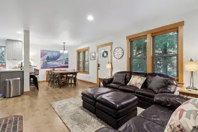 Image de Wild Cascadia Retreat in marvelous Skykomish - 20 min to Stevens Pass