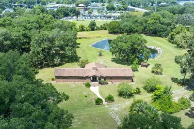 Image de Astor Manor At Rivers Edge