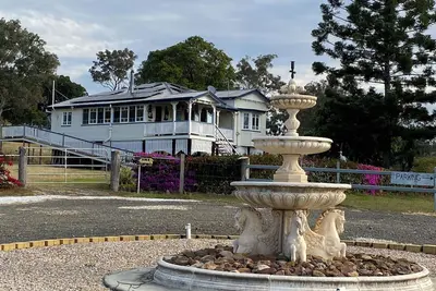 Image de Stunning Queenslander on shire horse farm