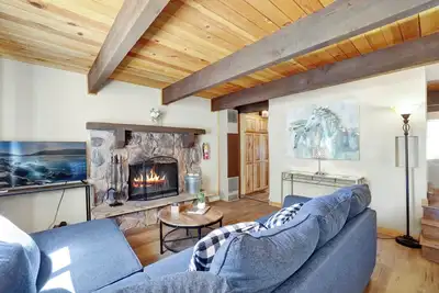 Image de Relaxing Heavenly Bear Cottage at Sugarloaf Big Bear