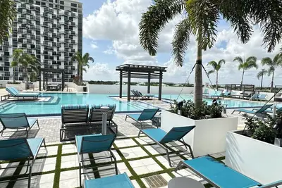 Image de Doral 1br Lux Apartment
