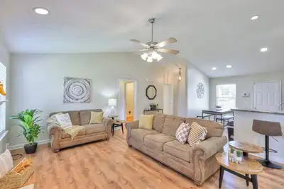 Image de Cason Trail! Best area in Murfreesoboro neighborhoods. Close to everything!