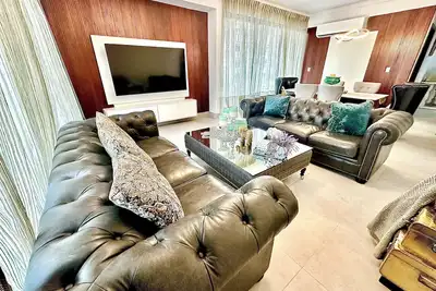 Image de Apartamento de Lujo en Torre Piantini