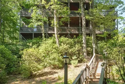 Image de Luxe lodge-Sleeps 12-Close to Resort-Amenity Access