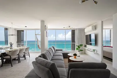 La Cima Ph 4bd Isla Verde Beach 1m$ View Sleeps 10