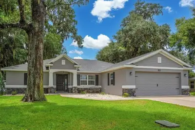 Image de 5mi to Wec. Next to l-75. Quiet Hoa neighborhood