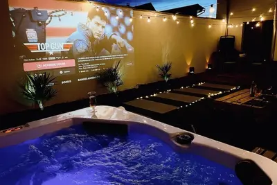 Image de Maison Neuve ENTIÈRE, Jacuzzi, 6 Pers 10' Colmar