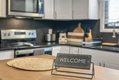 Image de Charming 3-bedroom Cozy Cambell Ranch in Tobyhanna with WiFi, Ac