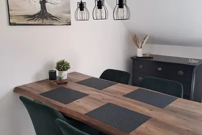 Image de Quiet and central vacation apartment with carport