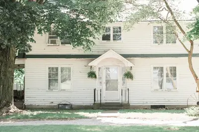 Image de Superb 5-bedroom farmhouse in Goshen with WiFi, Ac