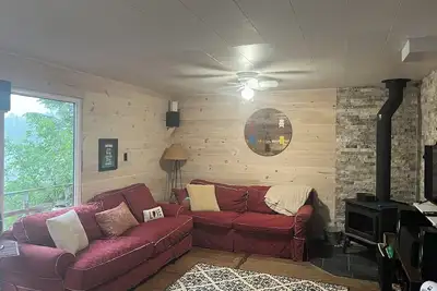 Image de Charming 3-bedroom cottage on the edge of Kawartha Highlands