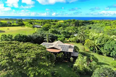 Image de Fabulous 6-bedroom house in Kilauea on 7 lushes acres