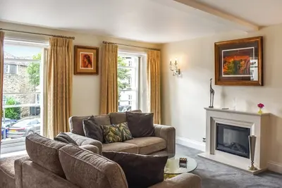 Image de 2 chambres à coucher à Tavistock