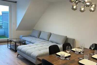 Image de Stilvolle & Moderne Ferienwohnung in Rath Düsseldorf