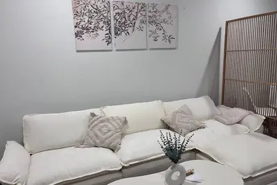 Image de Charming Adu with Private Entrance