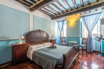 Chambre \"Camera Blu\" avec terrasse partagée et Wi-Fi