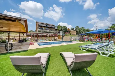 Image de Heated Pool, Game-room Clubhouse, Hot tub, Playground, Views, Additional Cottage