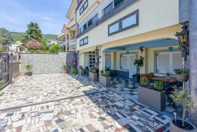 Image de Superbe appartement à Selce avec WiFi