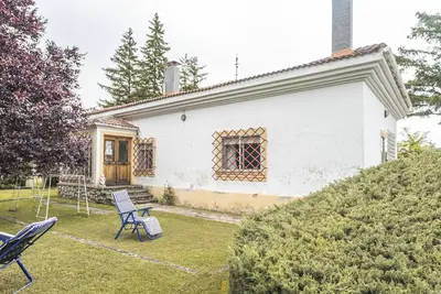 Image de Maison de vacances 'El Chalet' avec vue sur les montagnes et jardin privé