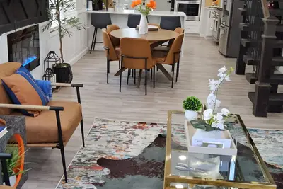 Image de Fountain Square Dream Dwelling