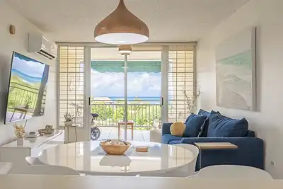 Image de Peaceful Sunset Balcony, Coffee & Bikes, 6pp