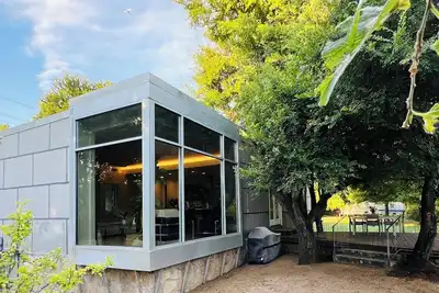 Image de The Eastwood Estate: secluded yet convenient, and with all the modern amenities