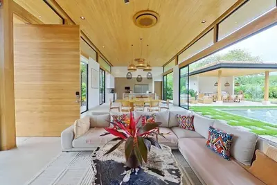 Image de New Luxury House, exclusive beach community, daily housekeeping, private pool