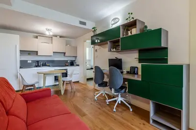 Image de City oasis, with terrace and swimming pool