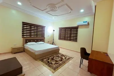 Image de Terrific Budget Friendly 2-bed apartment with WiFi, Ac Midcity in Abuja