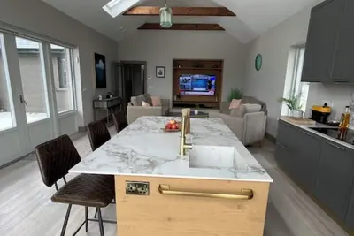 Image de Spanish Point Luxury Seaside home, lovely Infrared Sauna & overlooks golf course