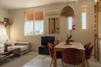 Image de Ático con Vistas al río con Terraza Maravillosa en Pleno Centro de Sevilla