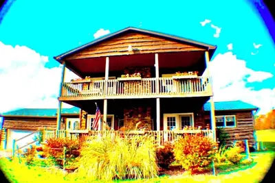 Image de Smith’s mother in law suite, pet friendly!