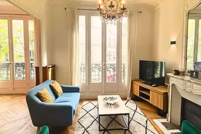 Image de Le Haussman House - lumineux & rénové - Montmartre