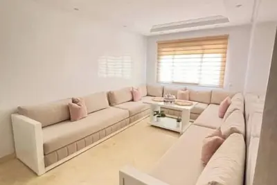 Image de Appartement ave piscine/clim/wifi au centre-ville.