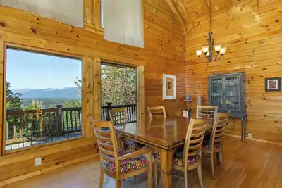 Days Like This | Pet Friendly, Charcoal Grill, Deck & Mountain Views! - 2 Bedroom, 2. 5 Bathroom