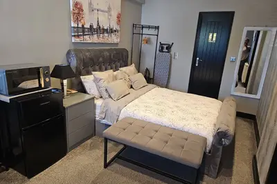 Image de Cosy Studio in Dudley City Center