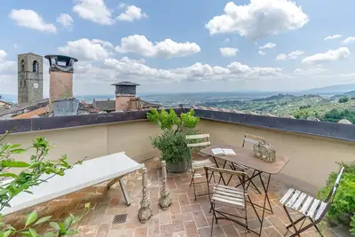 Image de Eleganza e Relax Sulle Colline Toscane Vicino Alla Principali Mete Turistiche!