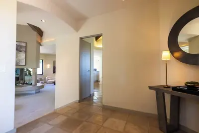 Image de Spacious, Private 5-bedroom house in Napa with Pool, Hot Tub, and Vineyard Views