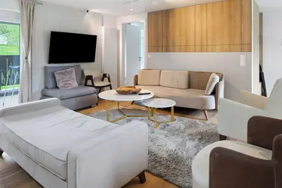 Image de Appartement 'Elmend's Wellnessoase' avec vue sur les montagnes, jardin partagé et Wi-Fi