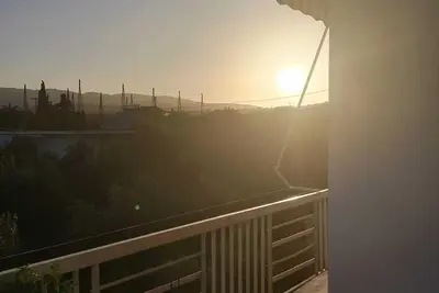 Image de Large, bright vacation apartment right by the sea