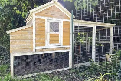 Image de Maison de charme à Monnai, animaux acceptés, jardin et terrasse