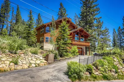 Image de Avalon By Tahoe Getaways - 3300 Sq Ft - 5+ Br - Dog Ok  & Hoa Access