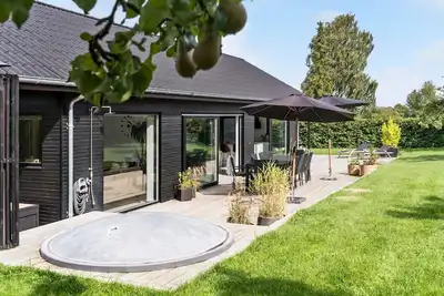 Image de Maison confortable à Hejls avec sauna